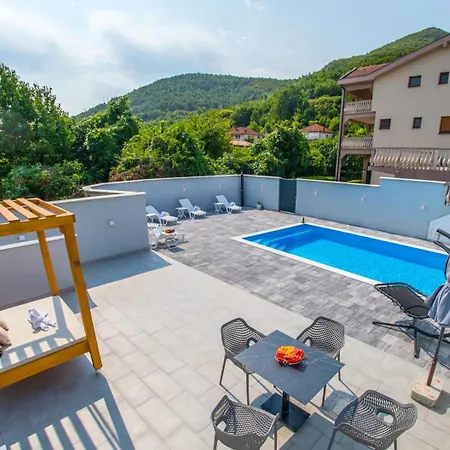 Selak * Mostar